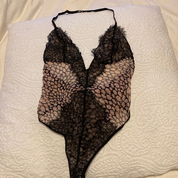 Victoria’s Secret Teddy - Picture 7 of 7